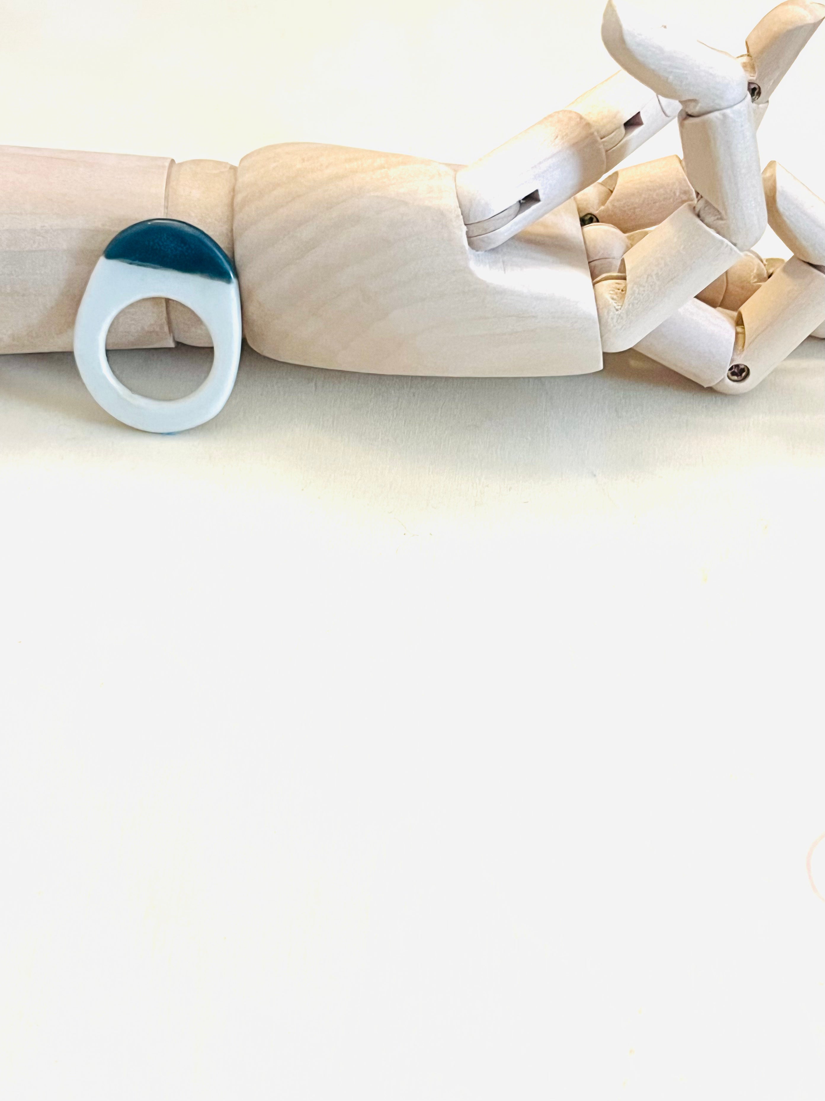 Bague en porcelaine vert forêt