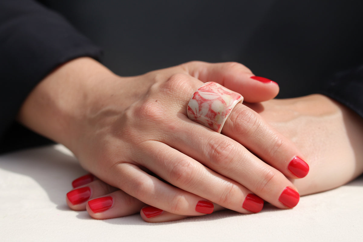 Bague fleur imprimée rouge
